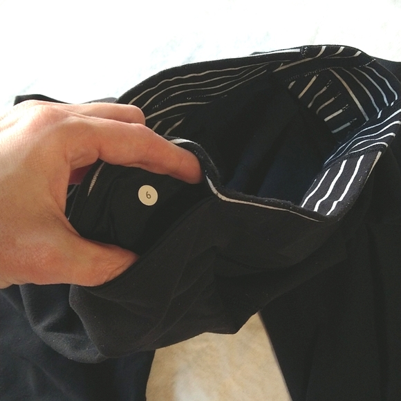 🍋 Lululemon Capris, size 6 - Picture 5 of 7